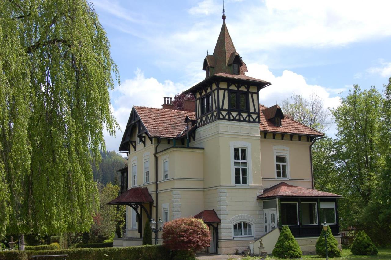 Gloegglhof Bed & Breakfast Trofaiach Exterior foto